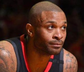 乐鱼体育官方-塔克将不再代表火箭出战 离开休斯敦进入倒计时