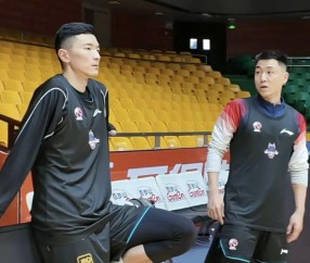 乐鱼体育平台-高诗岩归队+双外援就位！山东男篮出征广州，节后首战验成色